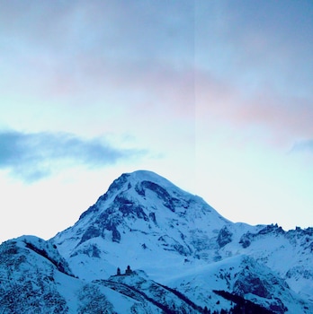 mountain house kazbegi