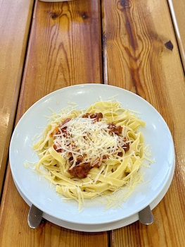 mountain house kazbegi