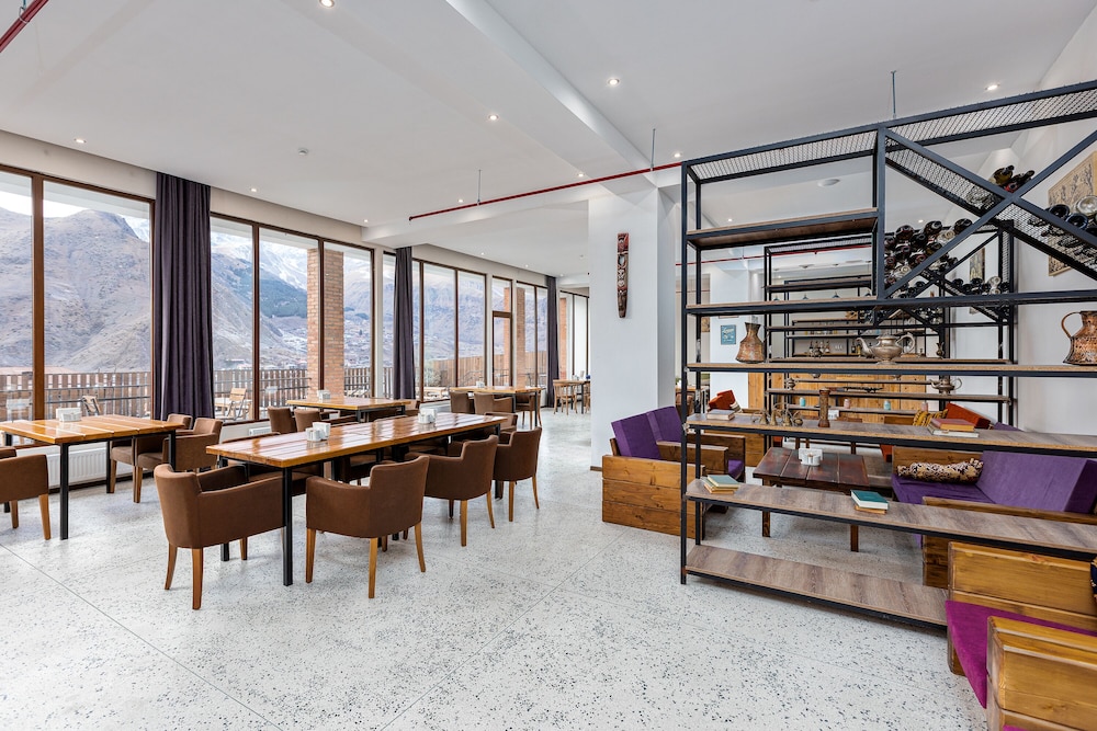 mountain house kazbegi