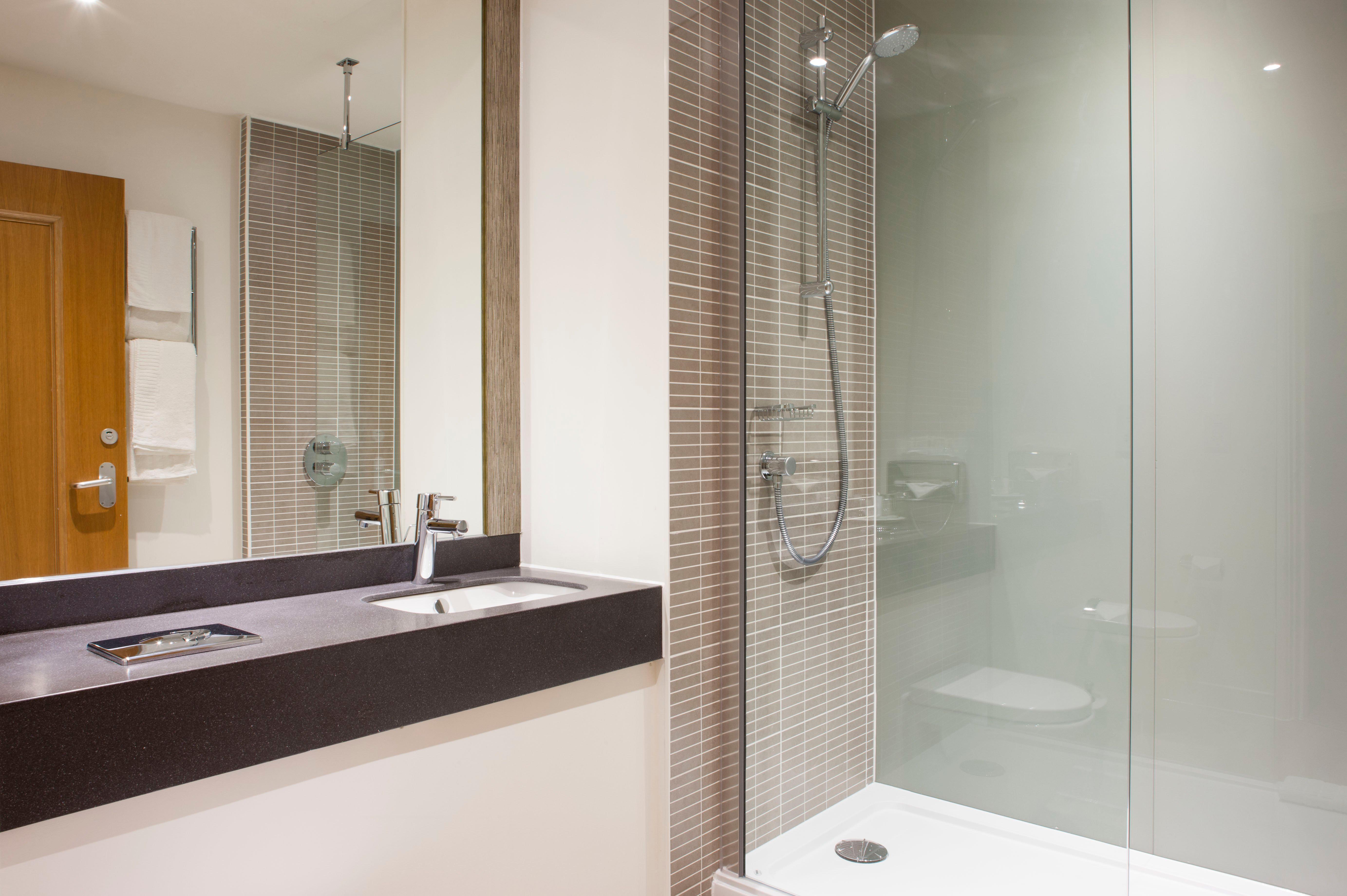 holiday inn ashford central by ihg
