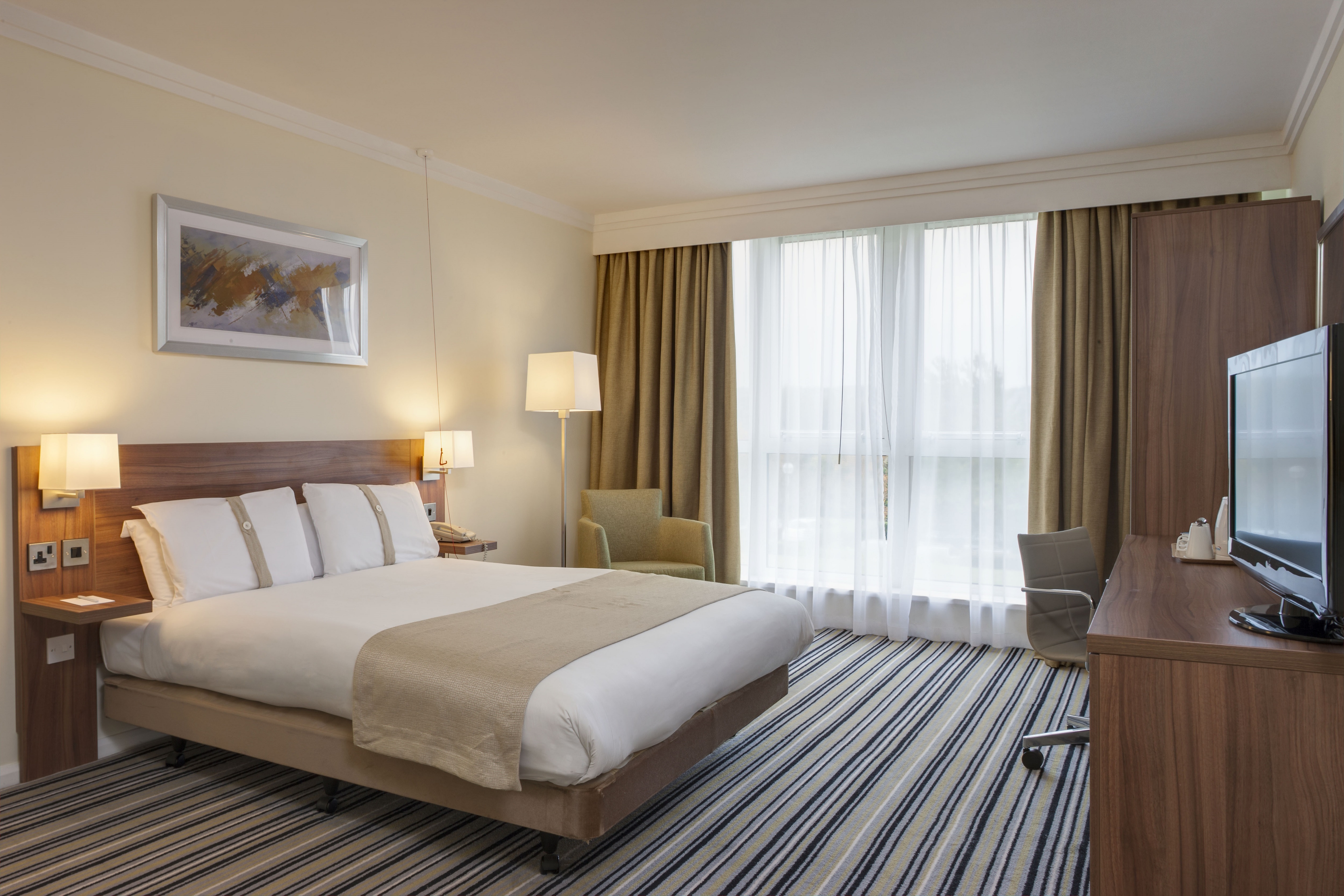 holiday inn ashford central by ihg