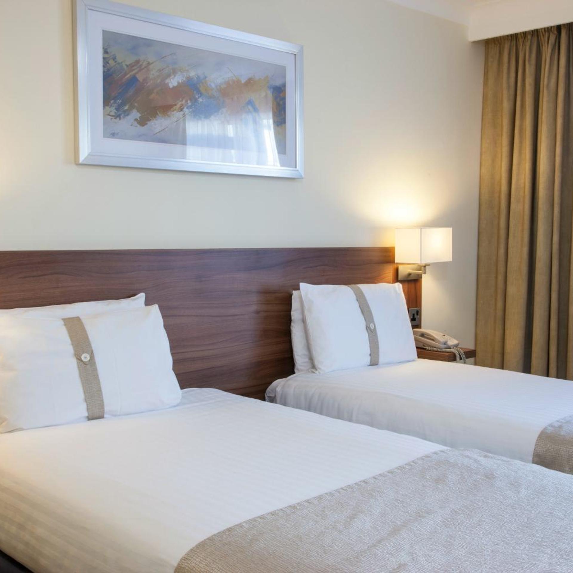 holiday inn ashford central by ihg