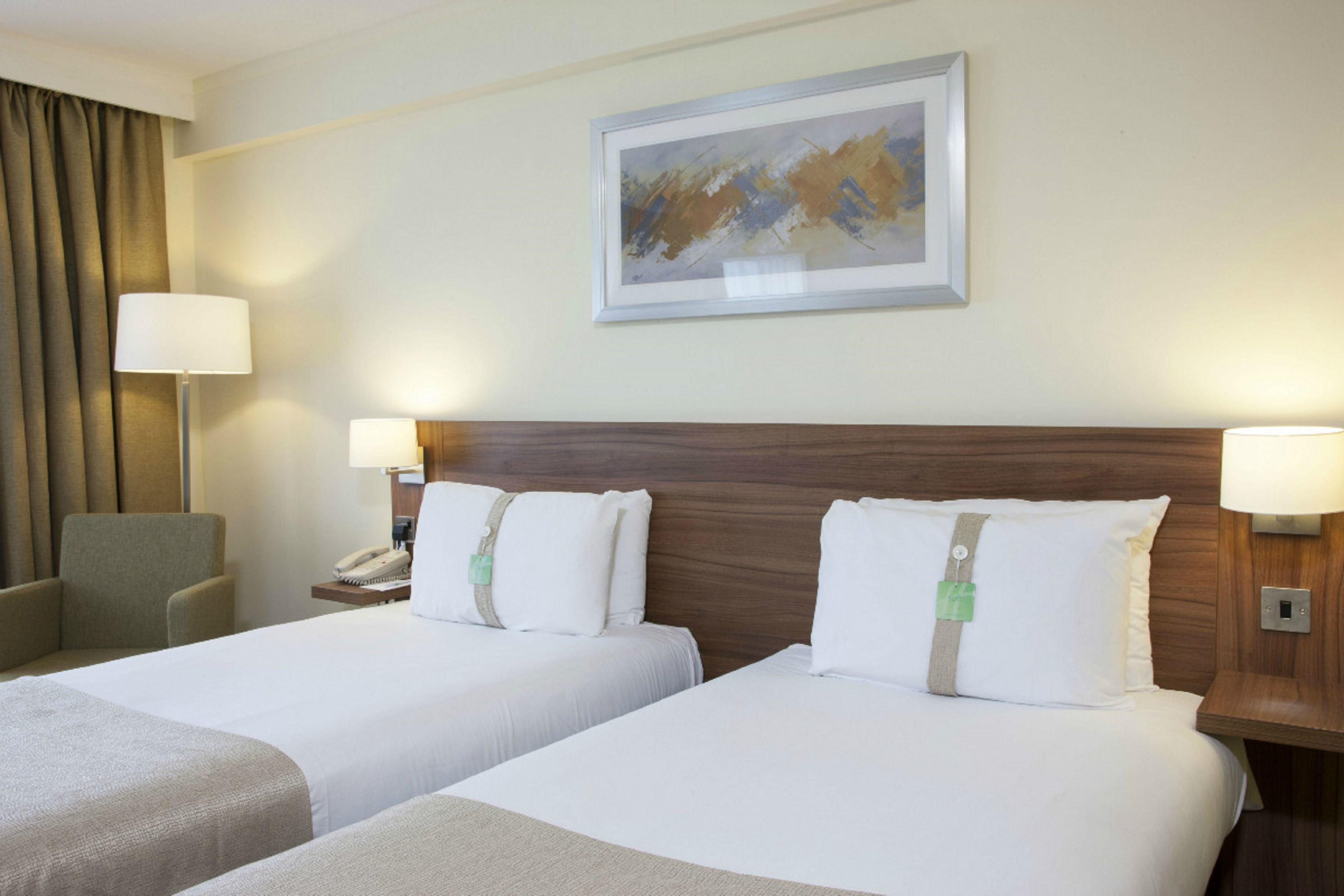 holiday inn ashford central by ihg