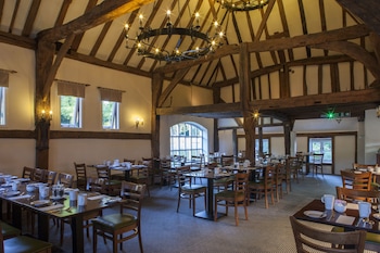Holiday Inn Ashford Central By Ihg,Near Ashford Museum,4 star