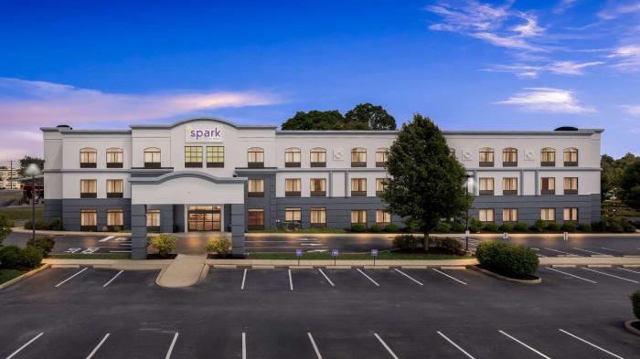 spark by hilton lancaster dutch country