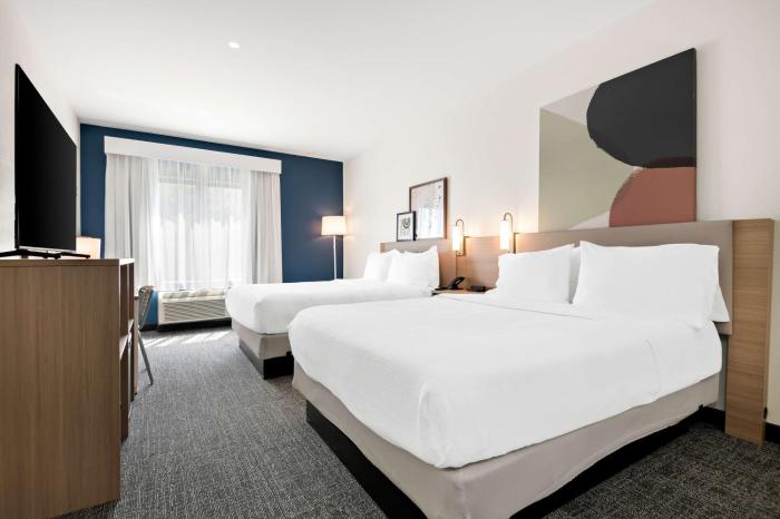 spark by hilton lancaster dutch country
