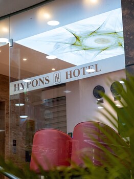 hypons hotel