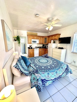 southwinds inn by the gold nests