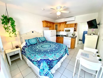 southwinds inn by the gold nests