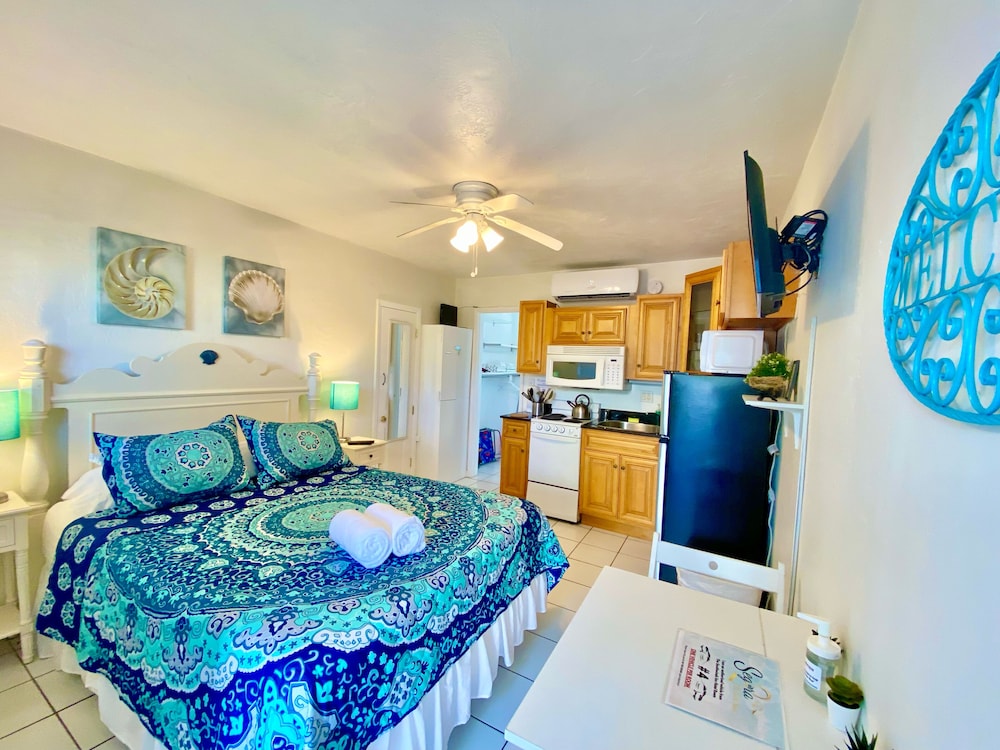 southwinds inn by the gold nests