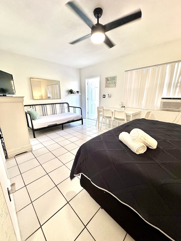 southwinds inn by the gold nests