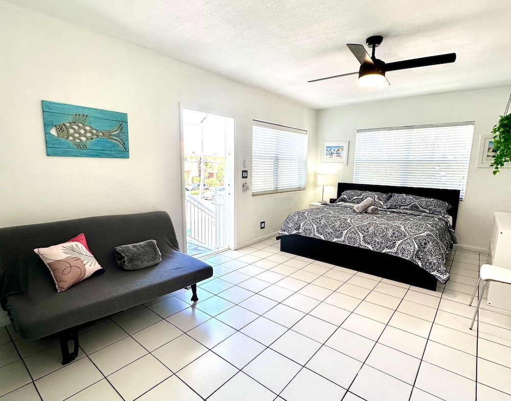 southwinds inn by the gold nests