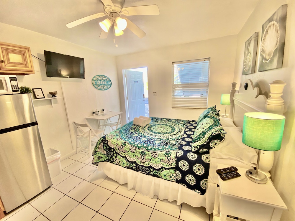 southwinds inn by the gold nests