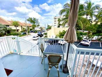 southwinds inn by the gold nests