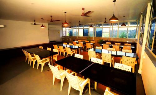 blueway residency business boutique hotel