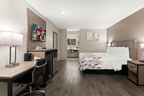 red roof inn and suites monroe nc