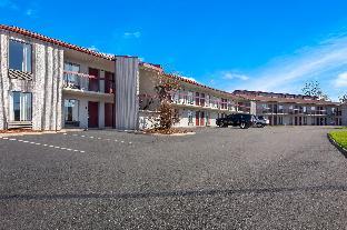 red roof inn and suites monroe nc