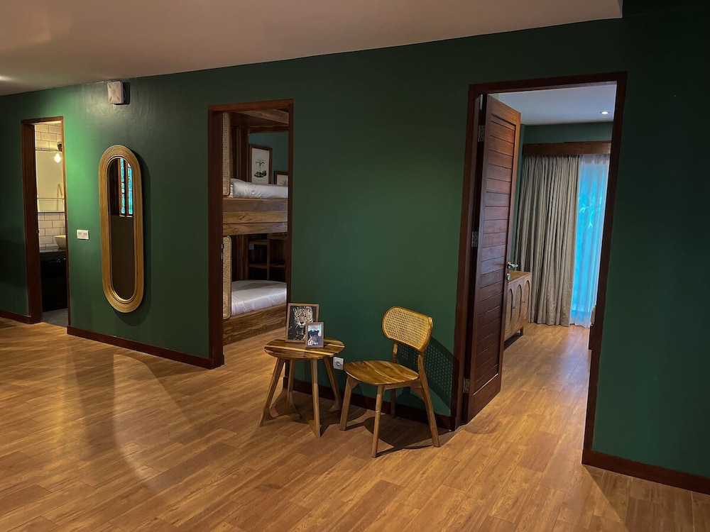 porter hotel jungle retreat