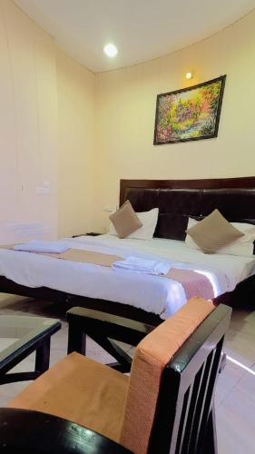 hotel laxman grand