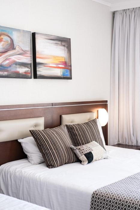 livadhiotis city hotel