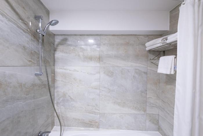 livadhiotis city hotel