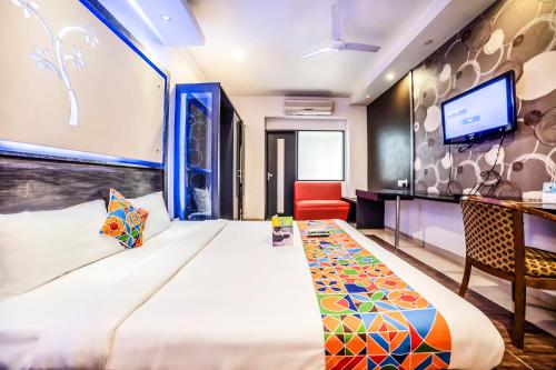 Rapid Lakme Executive Hotel,,3 star