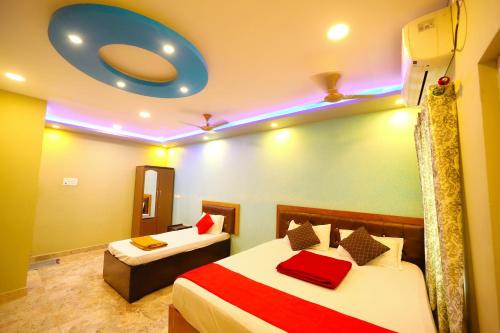 Daylight Stay,,2.5 star