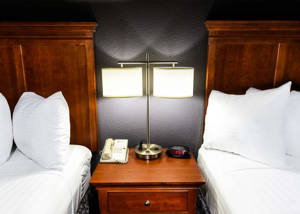 best western mccarran inn