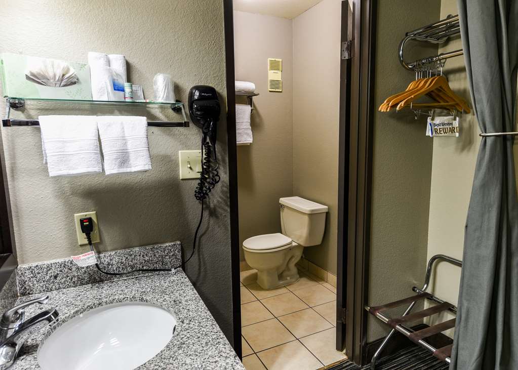 best western mccarran inn