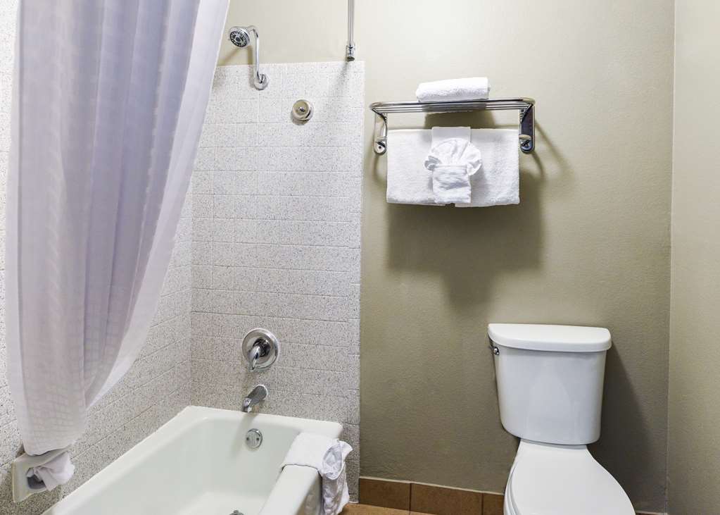 best western mccarran inn