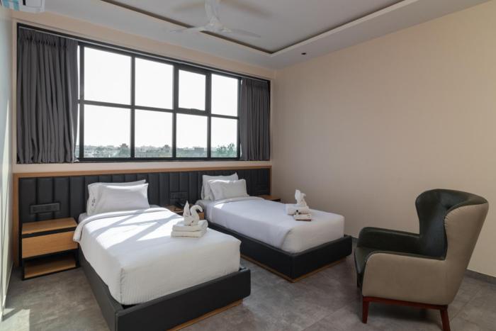 hotel padmawati grand