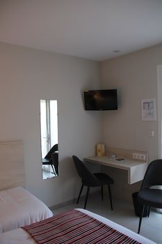 Hotel Saint Louis,Cavaillon>>Avignon,2 star