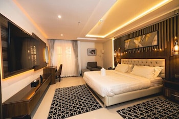 meethaq hotel jabi