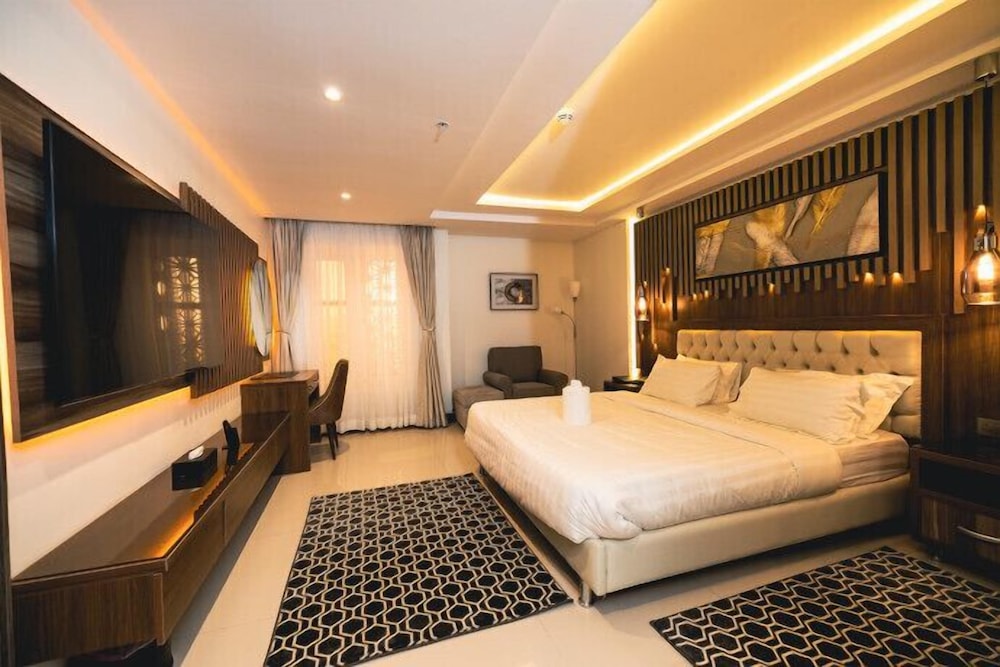 meethaq hotel jabi