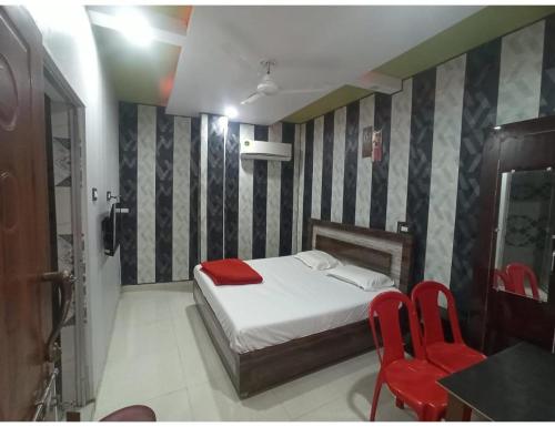 hotel white stone gonda