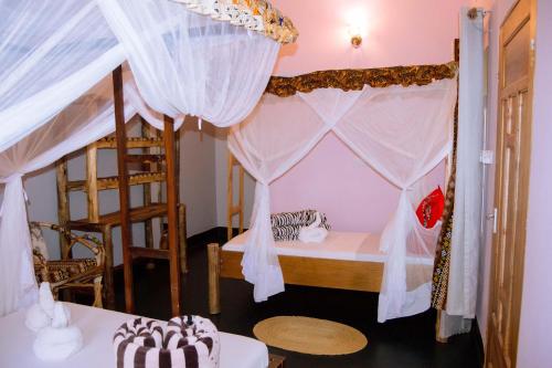 kilimanjaro scenic lodge