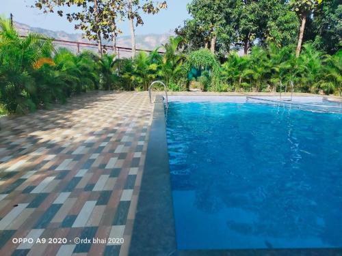 hotel mumbai garden resort