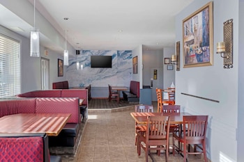 quality inn and suites edmonton international airport