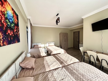 dandelion hotel gudauri