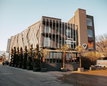 hotel carpe diem mostar