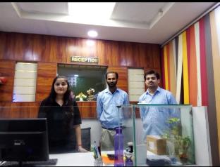 royal excellency inn