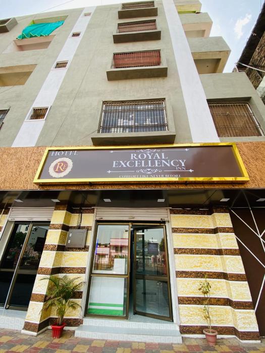 royal excellency inn