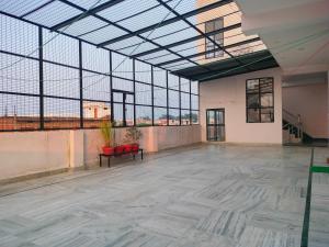 Hotel Dev Inn,,2 star