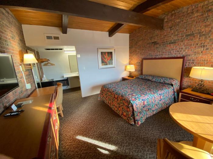 dunes inn