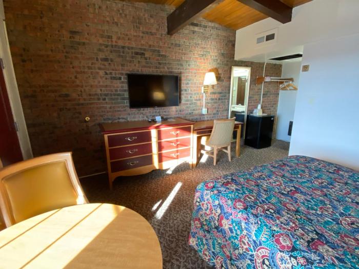 dunes inn