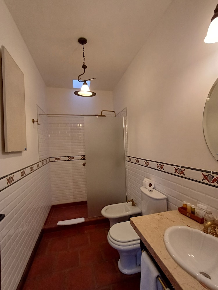 iraola hotel boutique