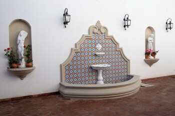 iraola hotel boutique
