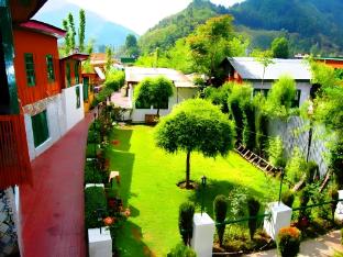 Ghulam Hotel New Green View,,2 star