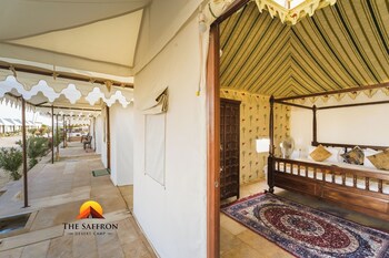 the saffron desert camp