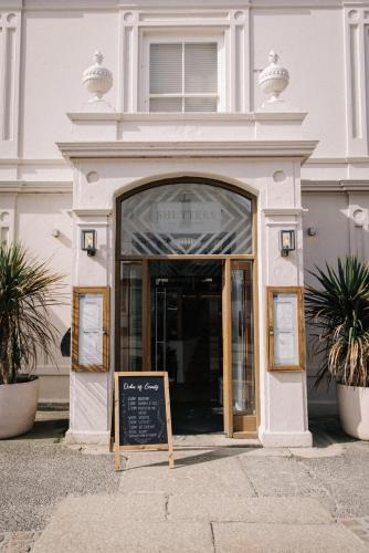 the godolphin